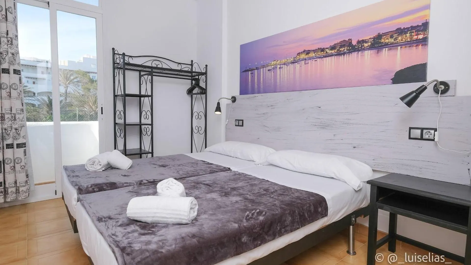 Apartamentos Ibiza Colonia de Sant Jordi