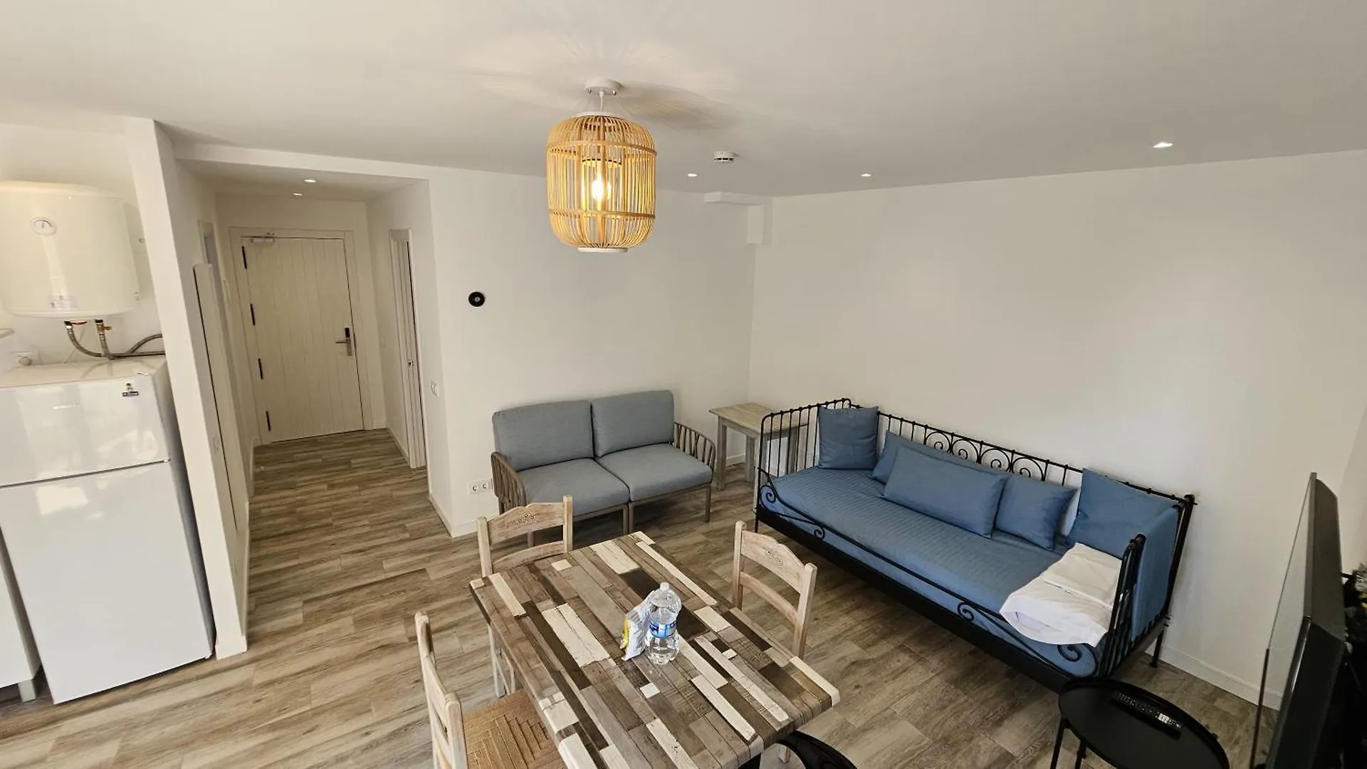 Apartamentos Ibiza Colonia de Sant Jordi